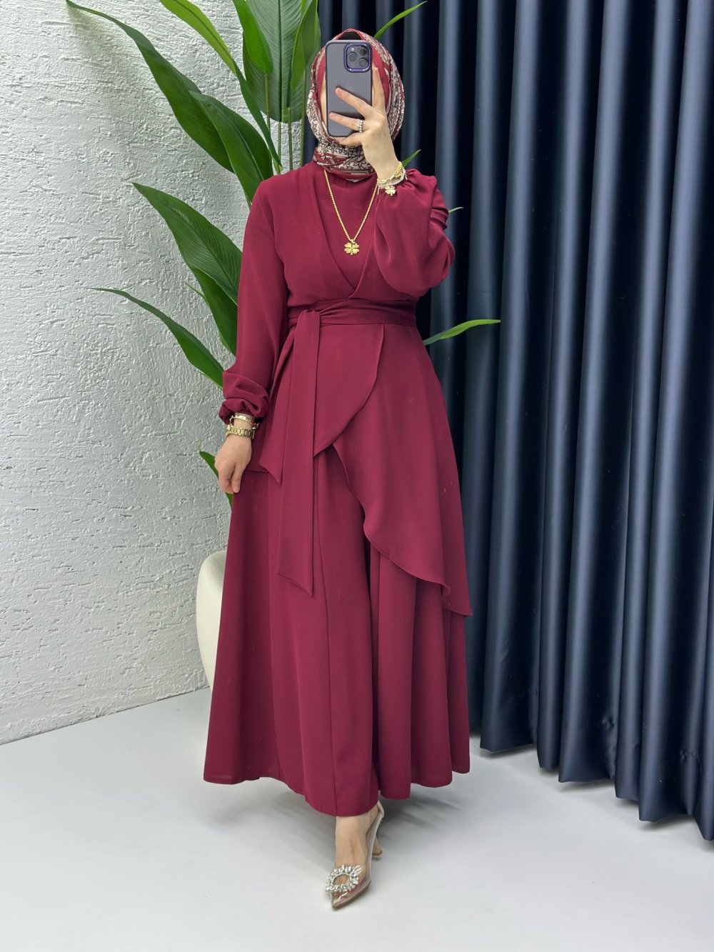 Hanzade Suit