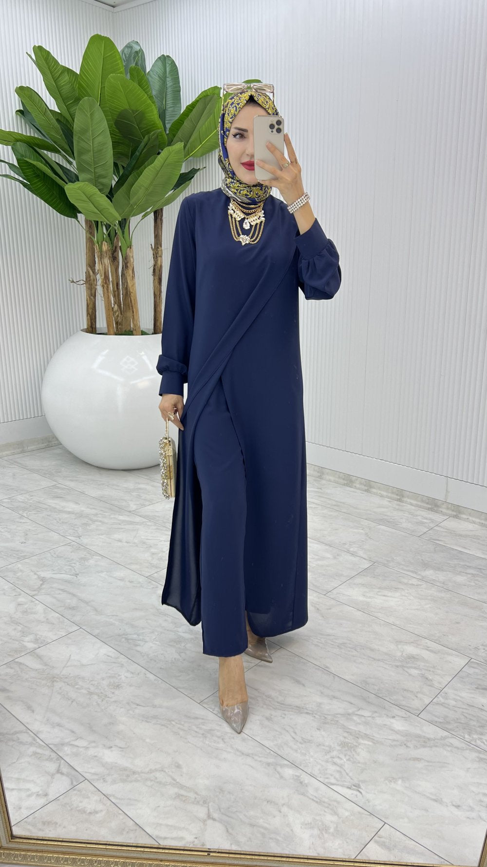 Ahum Premium Design Modest Suit