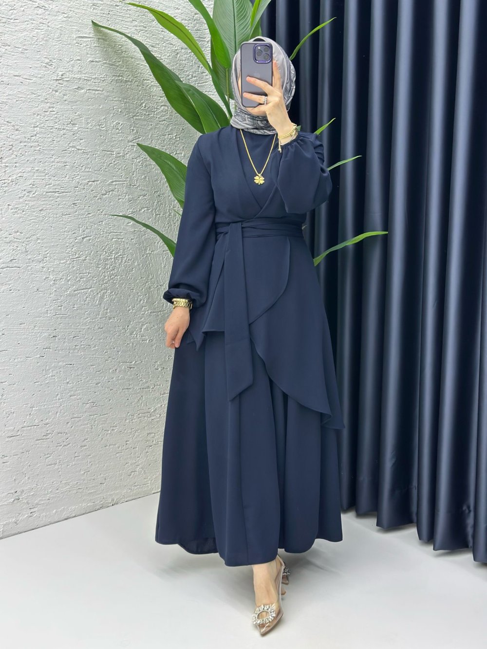 Hanzade Suit