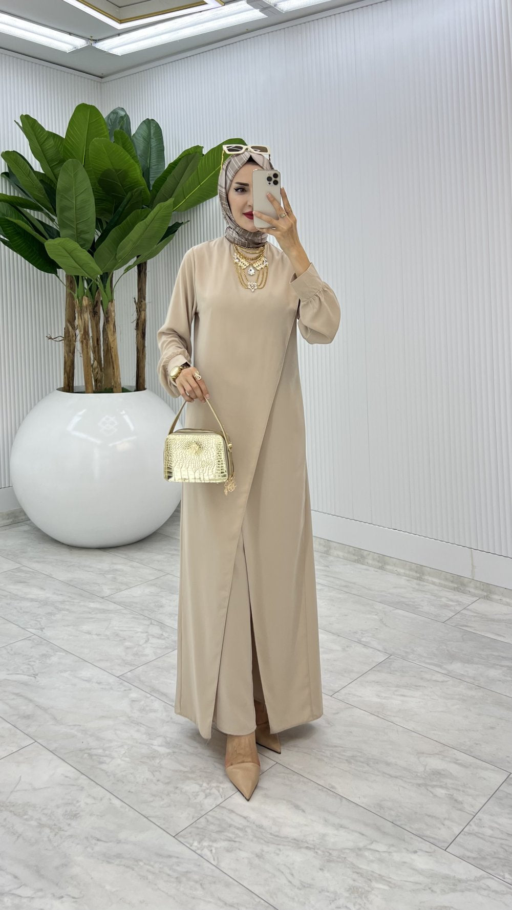 Ahum Premium Design Modest Suit