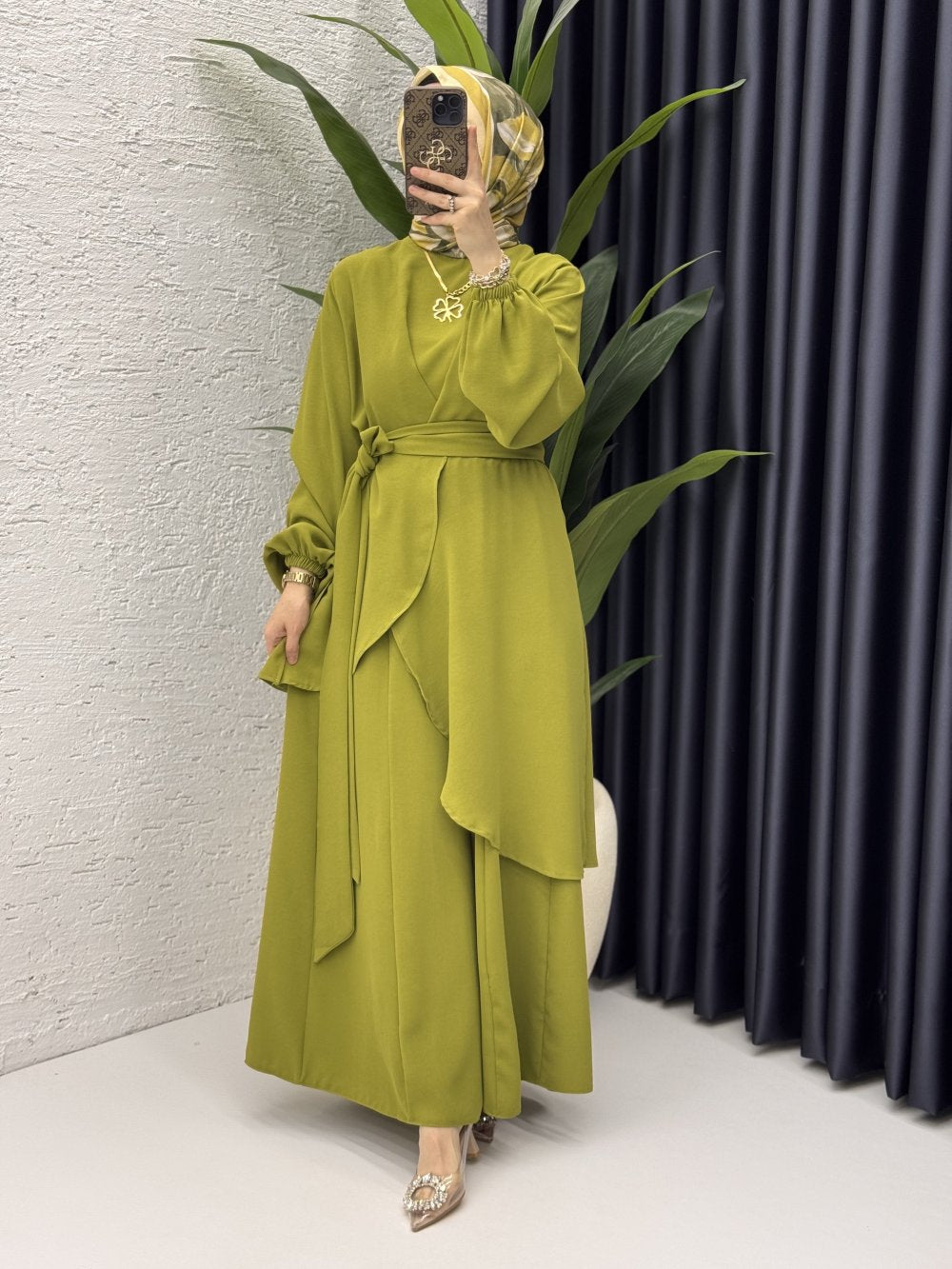 بدلة هانزاده